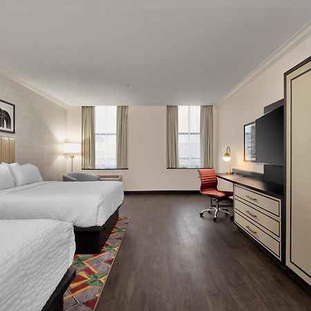 Hotel Indigo Cleveland Downtown By Ihg Exterior photo