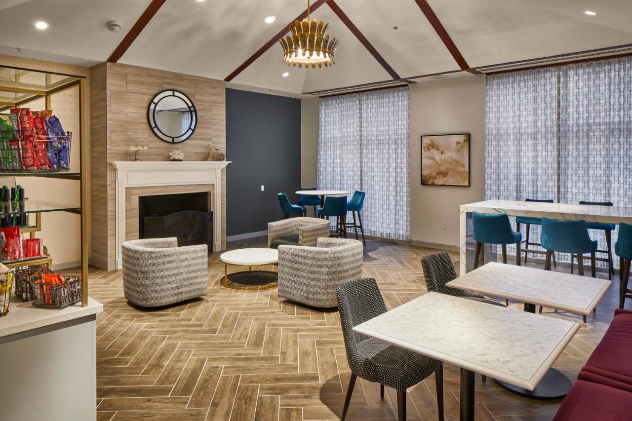 Hotel Indigo Cleveland Downtown By Ihg Exterior photo