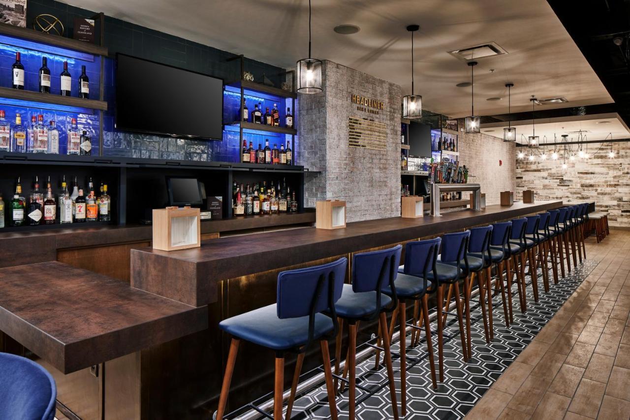 Hotel Indigo Cleveland Downtown By Ihg Exterior photo