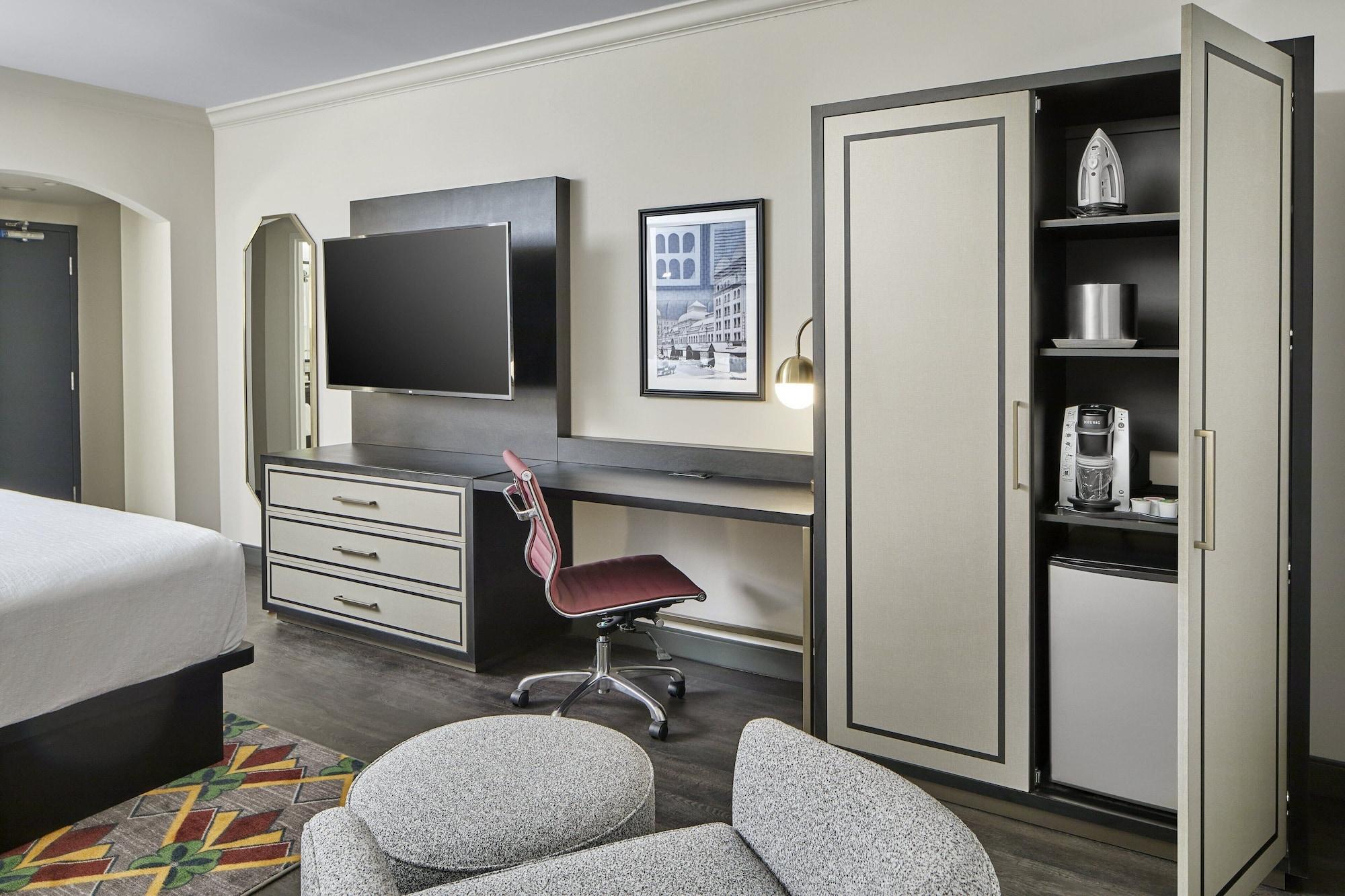 Hotel Indigo Cleveland Downtown By Ihg Exterior photo