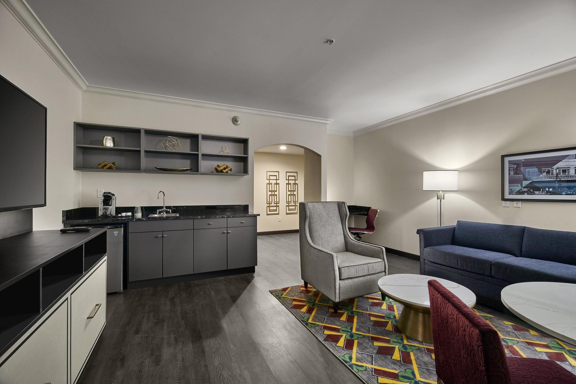 Hotel Indigo Cleveland Downtown By Ihg Exterior photo